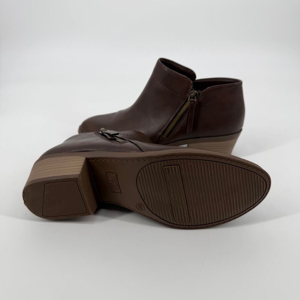 Time and Tru Brown Ankle Boots Womens 8.5W Wide Side Zip Memory Foam Block Heel